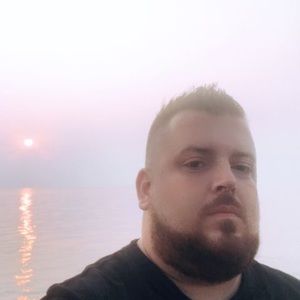 Meet your Posher, Derek